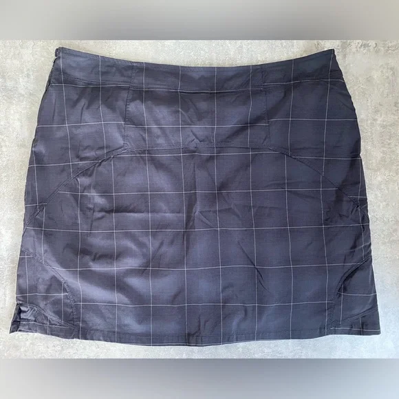 Skort - Picture 3 of 4